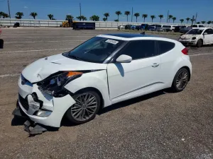 Hyundai Veloster 1.6L 4 2013