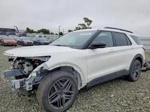 Ford Explorer 3.0L 6 2026