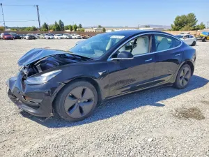 Tesla Model 3 2018
