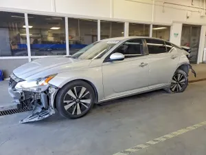 Nissan Altima 2.5L 4 2022