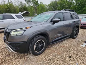 Nissan Pathfinder 3.5L 6 2023