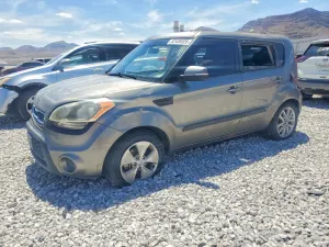 Kia Soul 2.0L 4 2012
