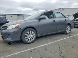 Toyota Corolla 1.8L 4 2012