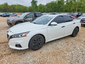 Nissan Altima 2.5L 4 2019