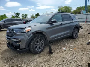 Ford Explorer 2.3L 4 2022