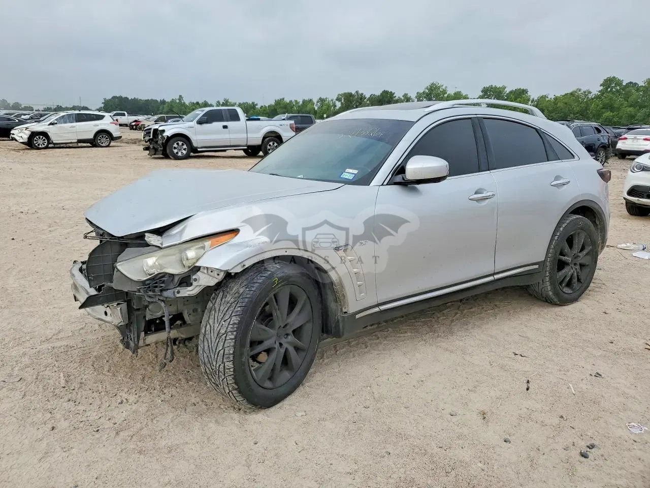 Infiniti QX70 3.7L 6 2015