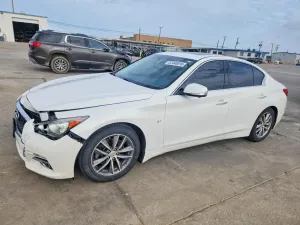 Infiniti Q50 3.7L 6 2014
