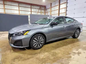 Nissan Altima 2.5L 4 2025