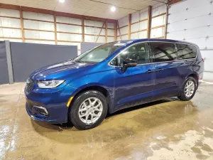 Chrysler Pacifica 3.6L 6 2025