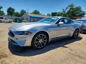 Ford Mustang 2.3L 4 2021