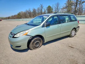 Toyota Sienna 3.3L 6 2006
