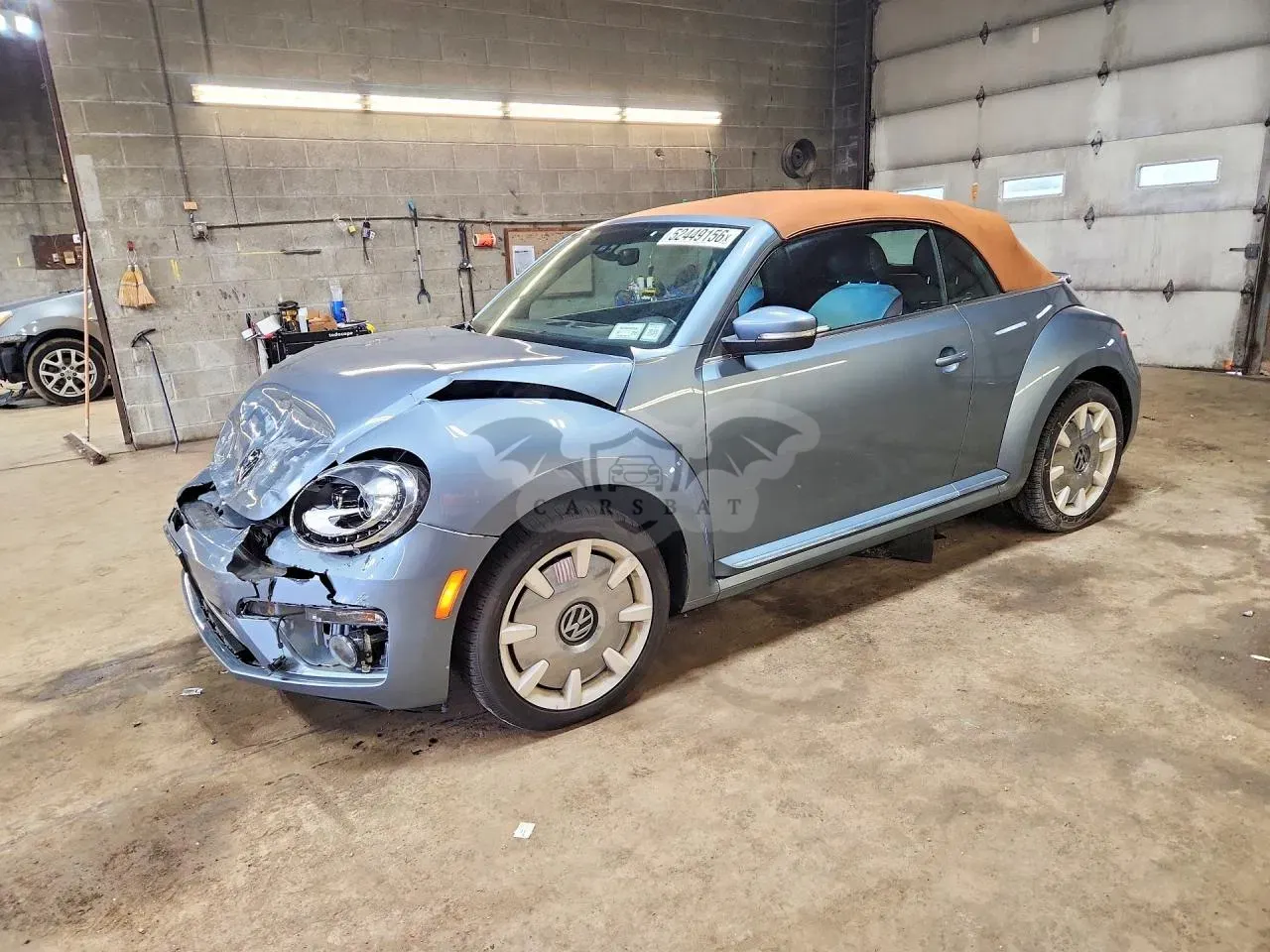 Volkswagen Beetle 2.0L 4 2019