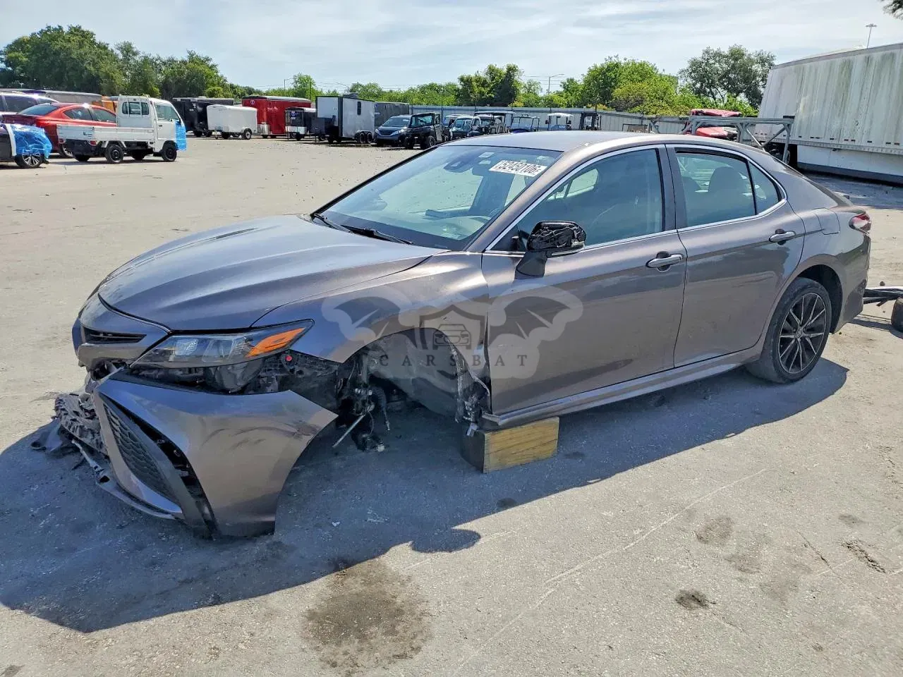 Toyota Camry 2.5L 4 2023