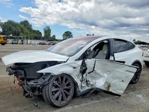 Tesla Model X 2018