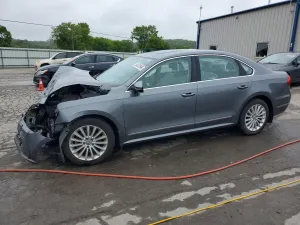 Volkswagen Passat 1.8L 4 2016