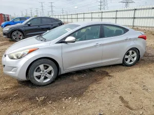 Hyundai Elantra 1.8L 4 2013