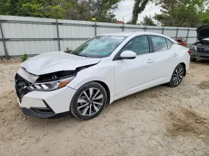 Nissan Sentra 2.0L 4 2021