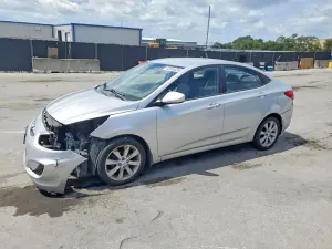 Hyundai Accent 1.6L 4 2013