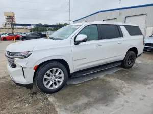 Chevrolet Suburban 5.3L 8 2021