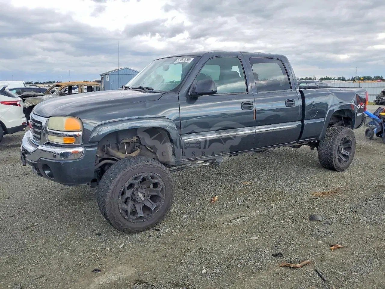 GMC Sierra 6.0L 8 2003