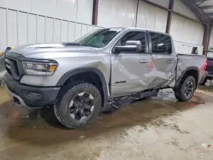 RAM 1500 5.7L 8 2020