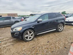 Volvo XC60 3.0L 6 2011