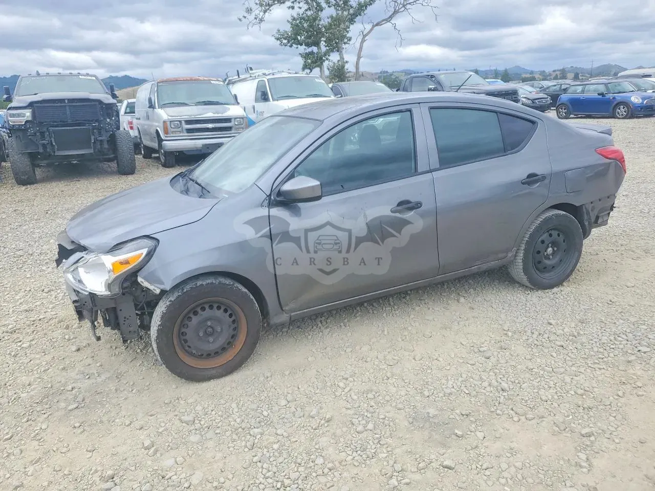 Nissan Versa 1.6L 4 2017