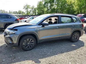 Volkswagen Taos 1.5L 4 2024