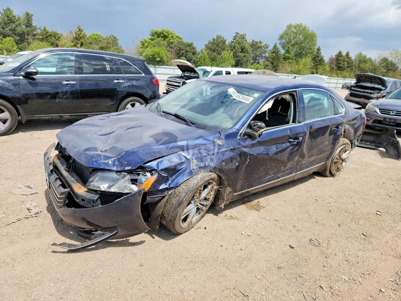 Volkswagen Passat 2.0L 4 2013