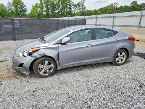 Hyundai Elantra 1.8L 4 2013