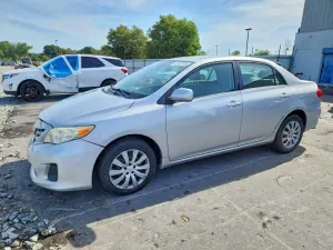 Toyota Corolla 1.8L 4 2013