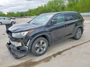 Toyota Highlander 3.5L 6 2017