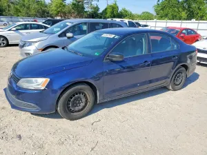 Volkswagen Jetta 2.0L 4 2012