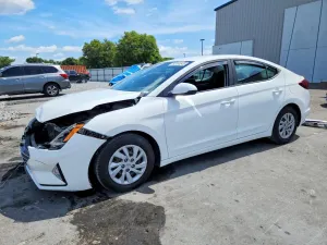 Hyundai Elantra 2.0L 4 2020