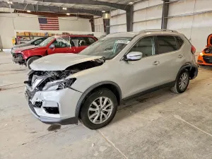Nissan Rogue 2.5L 4 2017