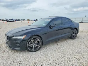 Volvo S60 2.0L 4 2024