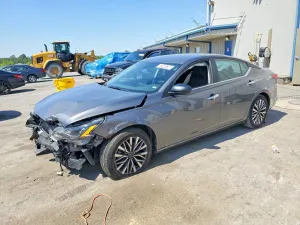 Nissan Altima 2.5L 4 2025