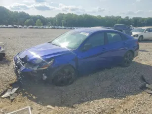 Hyundai Elantra 2.0L 4 2023