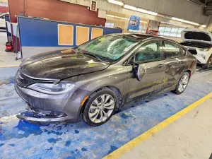Chrysler 200 2.4L 4 2015