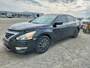 Nissan Altima 2.5L 4 2015