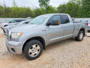 Toyota Tundra 5.7L 8 2008