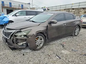Nissan Altima 2.5L 4 2013