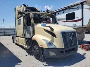 Volvo VN 12.8L 6 2020