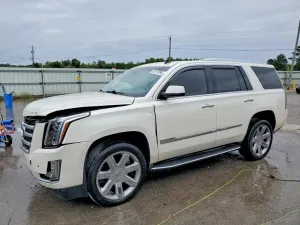 Cadillac Escalade 6.2L 8 2015