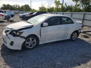 Toyota Corolla 1.8L 4 2012