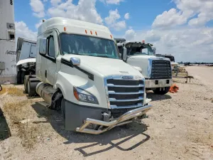 Freightliner Cascadia 14.8L 6 2022