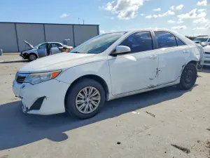Toyota Camry 2.5L 4 2014