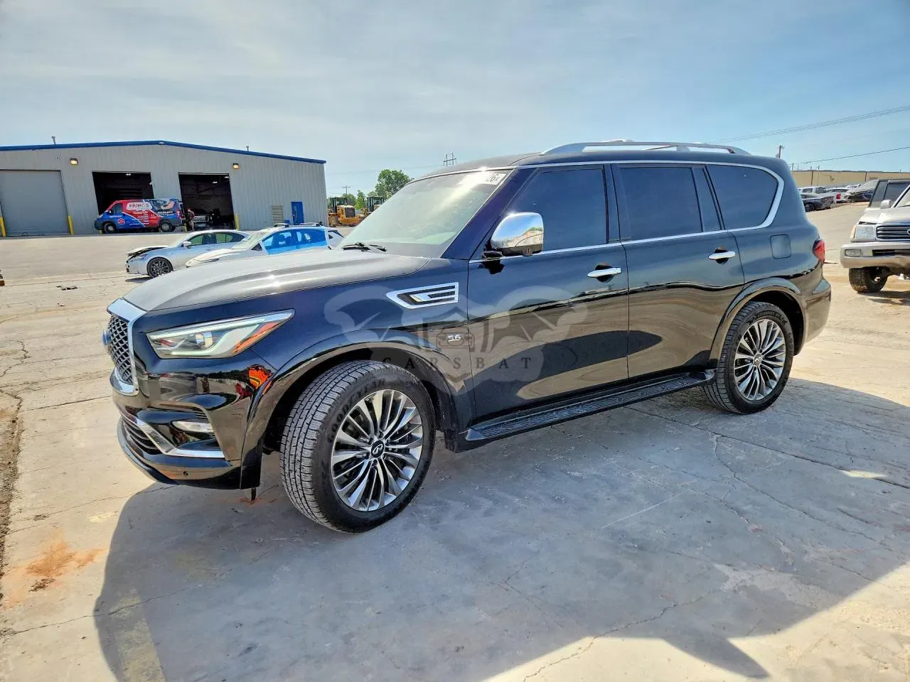 Infiniti QX80 5.6L 8 2019