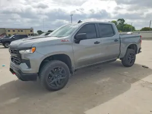 Chevrolet Silverado 1500 5.3L 8 2025