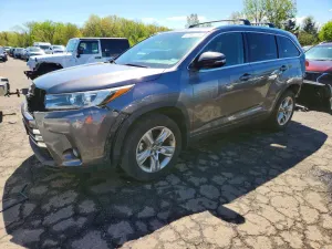 Toyota Highlander 3.5L 6 2018